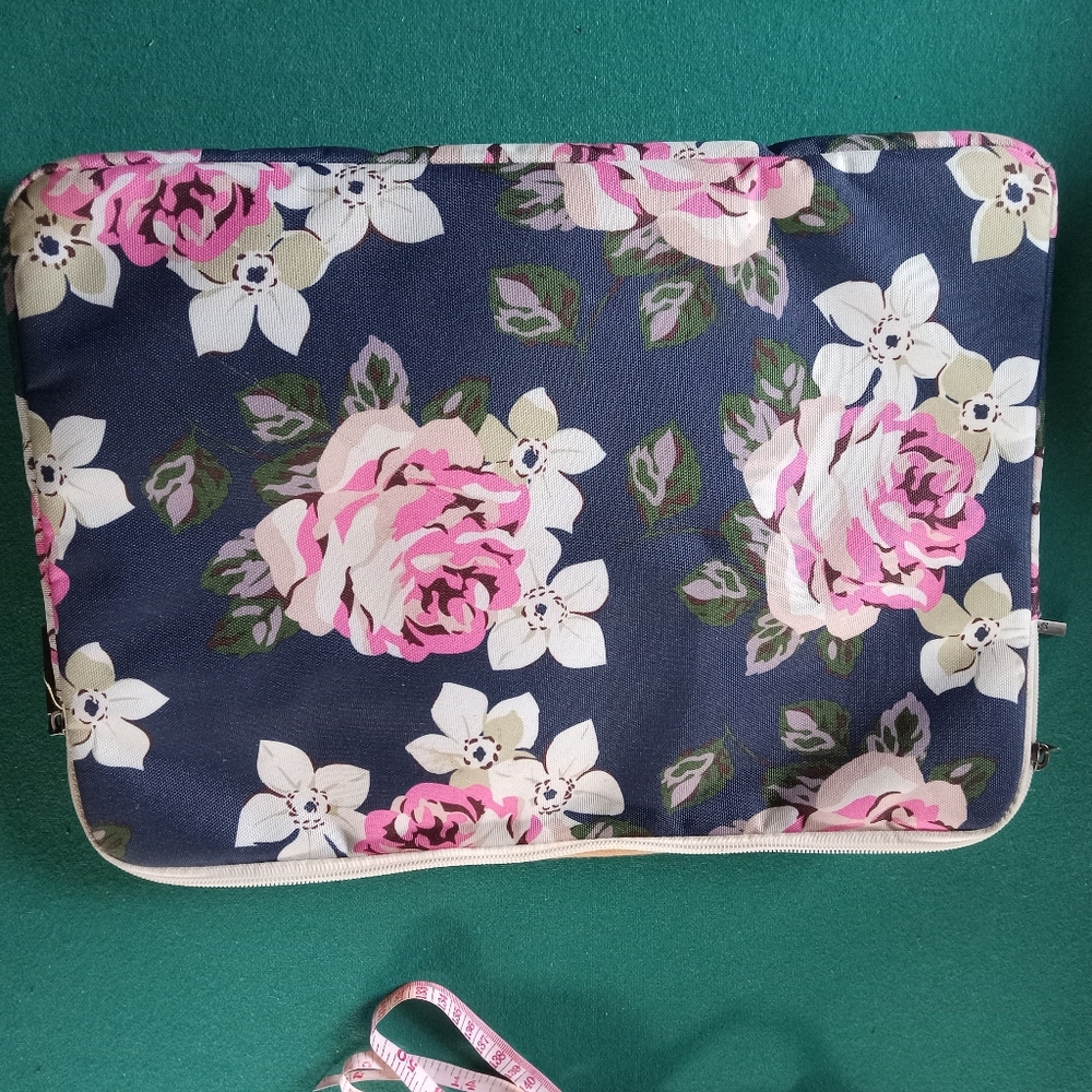 Bag - Picture 2 of 3
